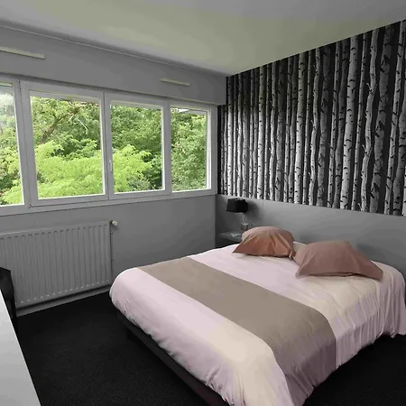 ホテル De Guyenne 2*