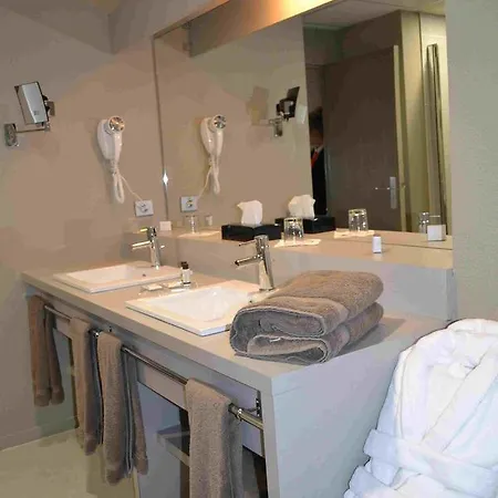 De Guyenne 2* タランス