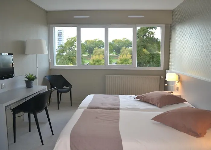 De Guyenne 2* Talence